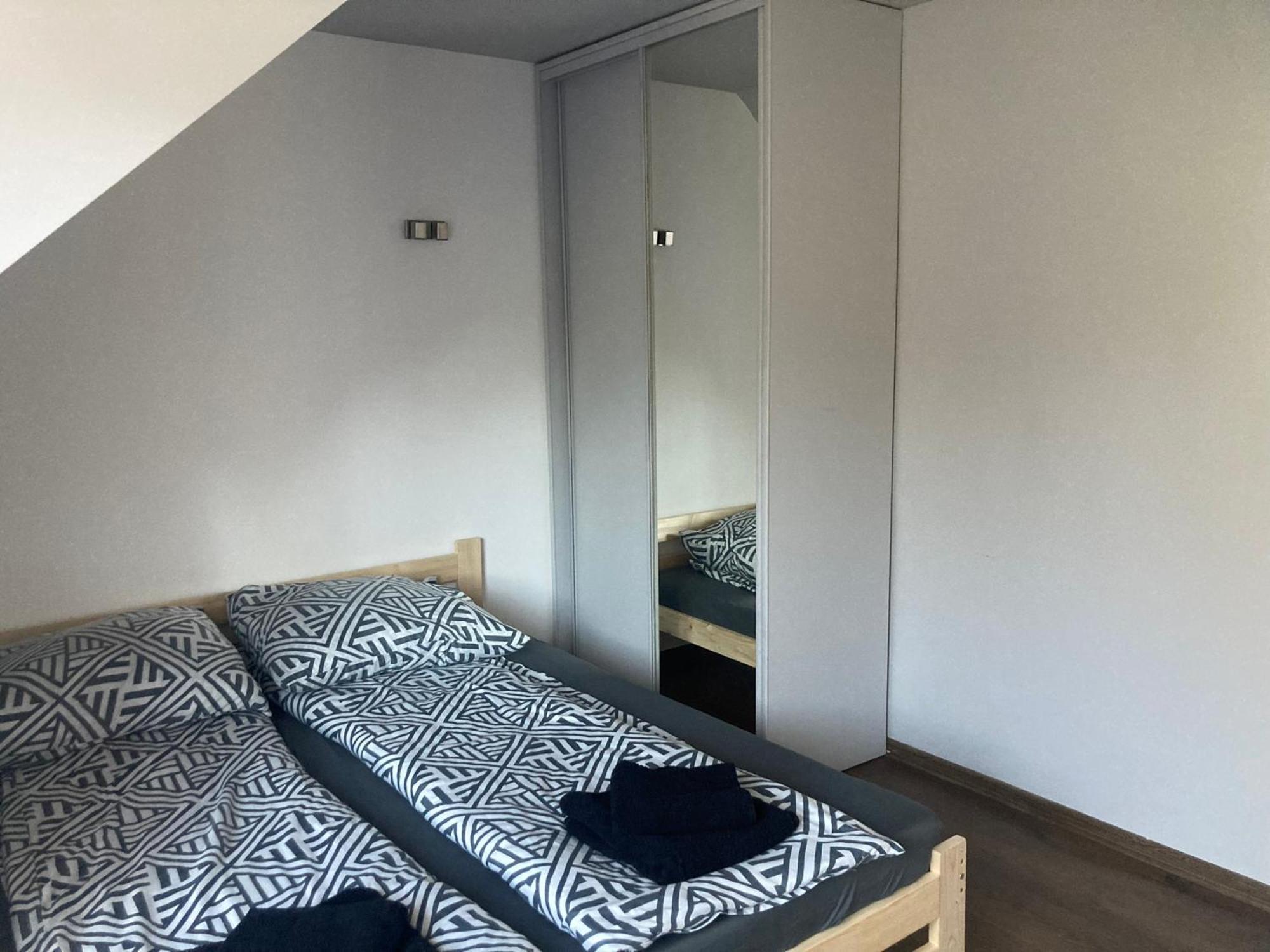 Tymi3 Dom Na Wzgorzu Przy Stoku Villa แชมิตช์ ภายนอก รูปภาพ